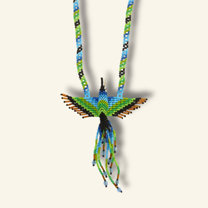 Puyanawa Kolibri-Halskette – Handgefertigte Perlenkunst aus Brasilien