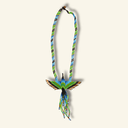 Puyanawa Kolibri-Halskette – Handgefertigte Perlenkunst aus Brasilien
