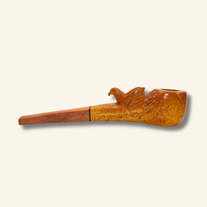 Shipibo Pfeife aus Paloma-Caspi-Holz mit Adler und Marusa