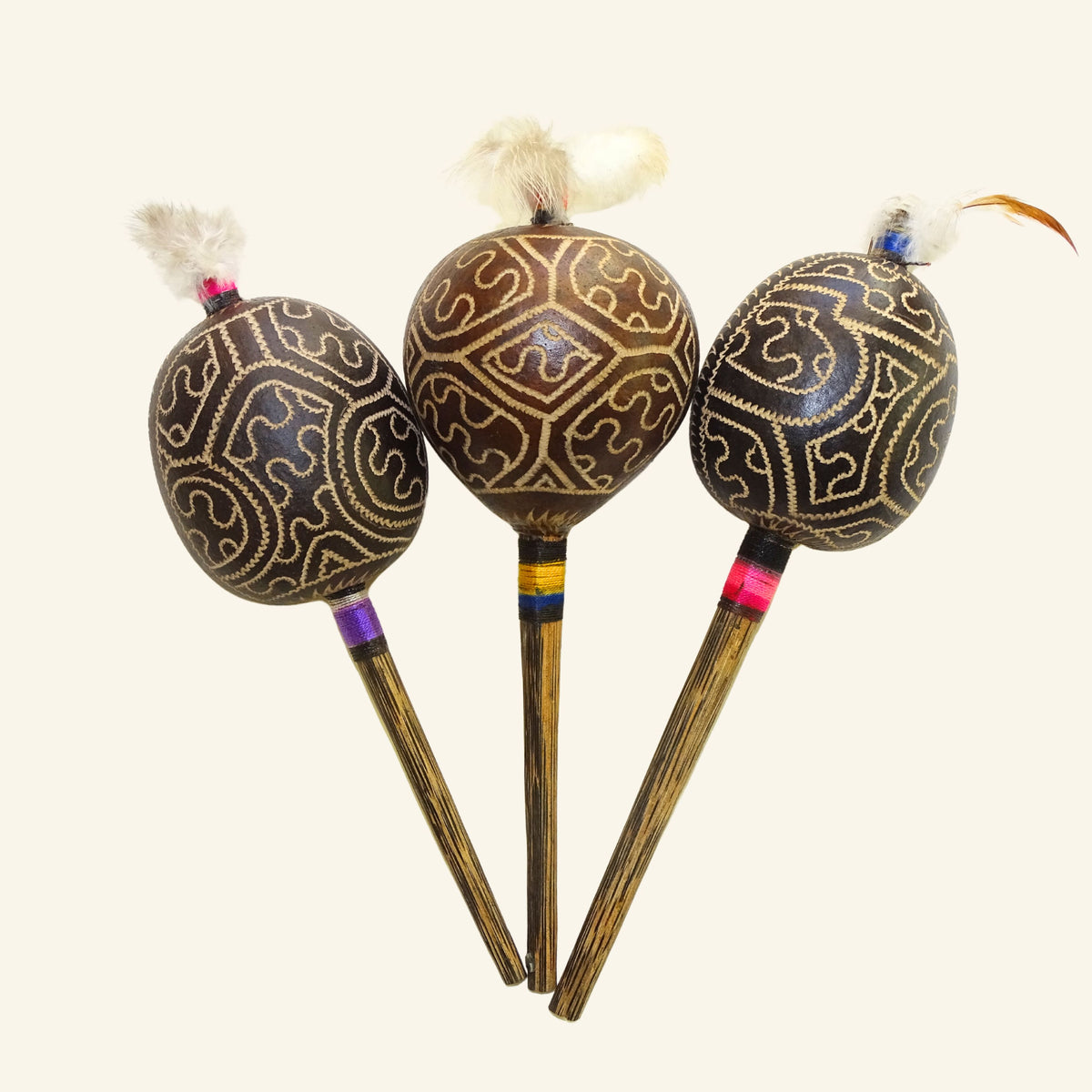 Shipibo Rassel (L)– Traditionelle Maraca aus Peru