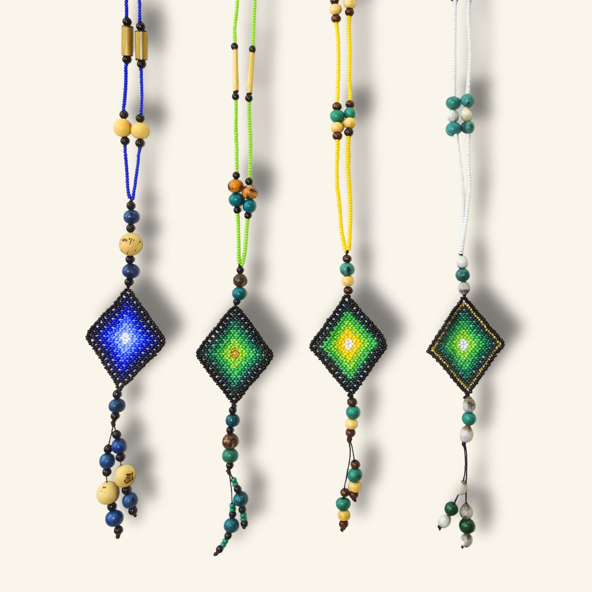 Puyanawa Halskette – Handgefertigter Perlenschmuck