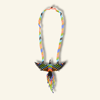 Puyanawa Kolibri-Halskette – Schwarz & Regenbogenfarben