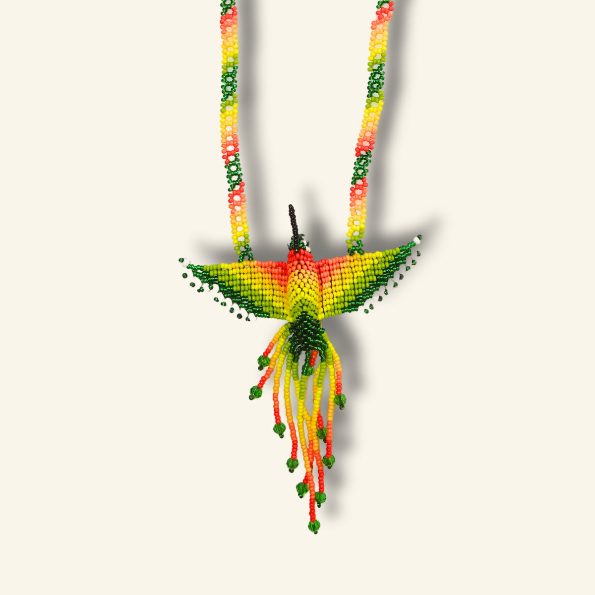 Puyanawa Kolibri-Halskette – Gelb & Grün | Handgefertigt in Brasilien
